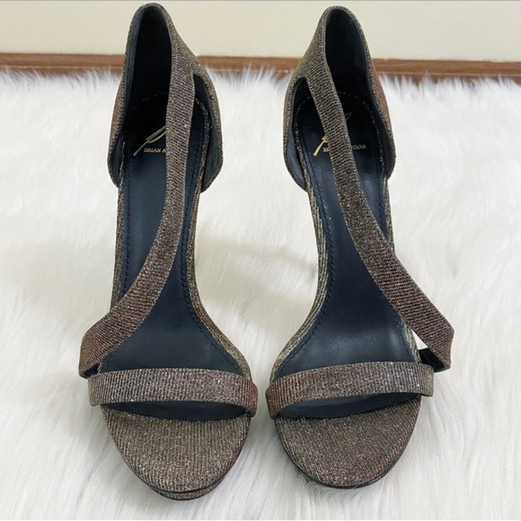 Brian Atwood Metallic Gold Strappy Sandal with Stiletto Heel Women's Sz 8.5 EUC - Picture 5 of 6